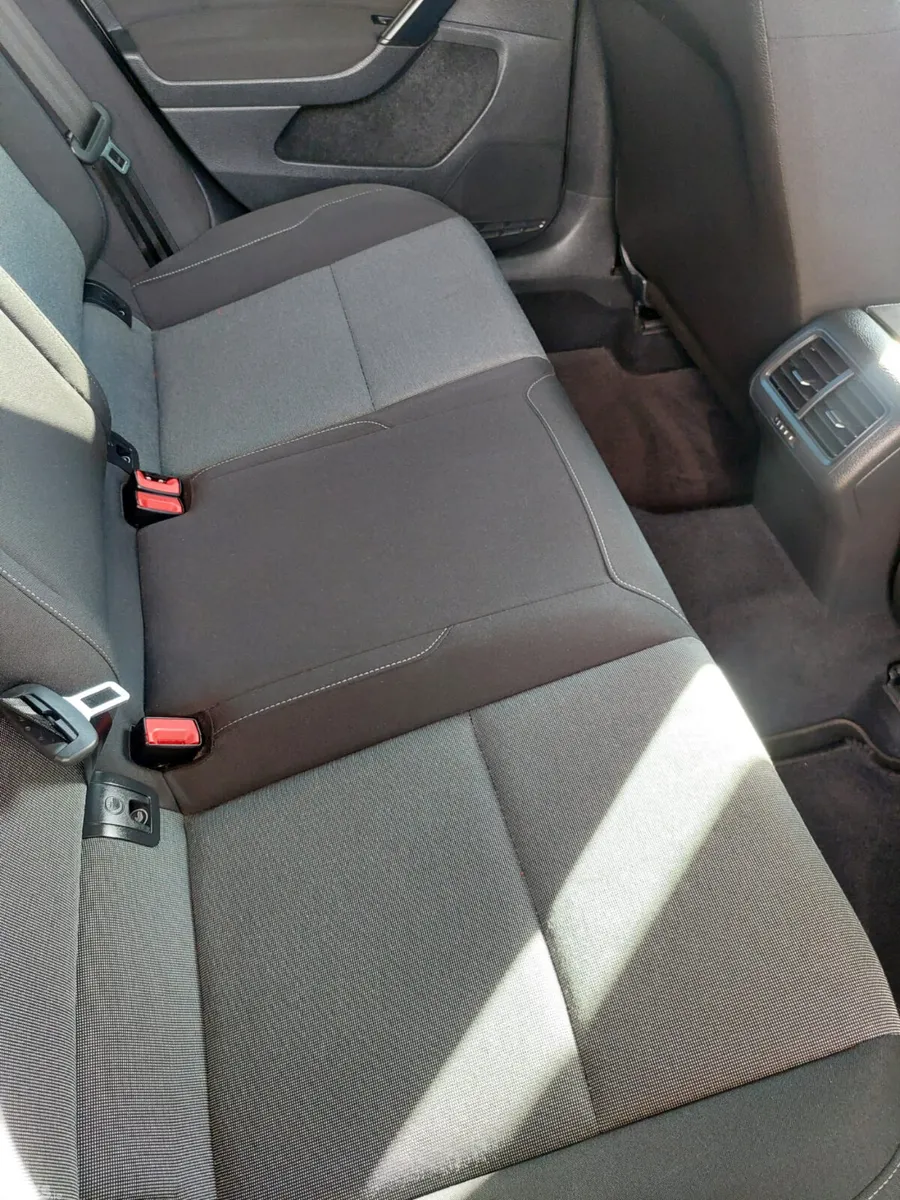 Volkswagen Golf Hatchback, Petrol, 2016, Silver