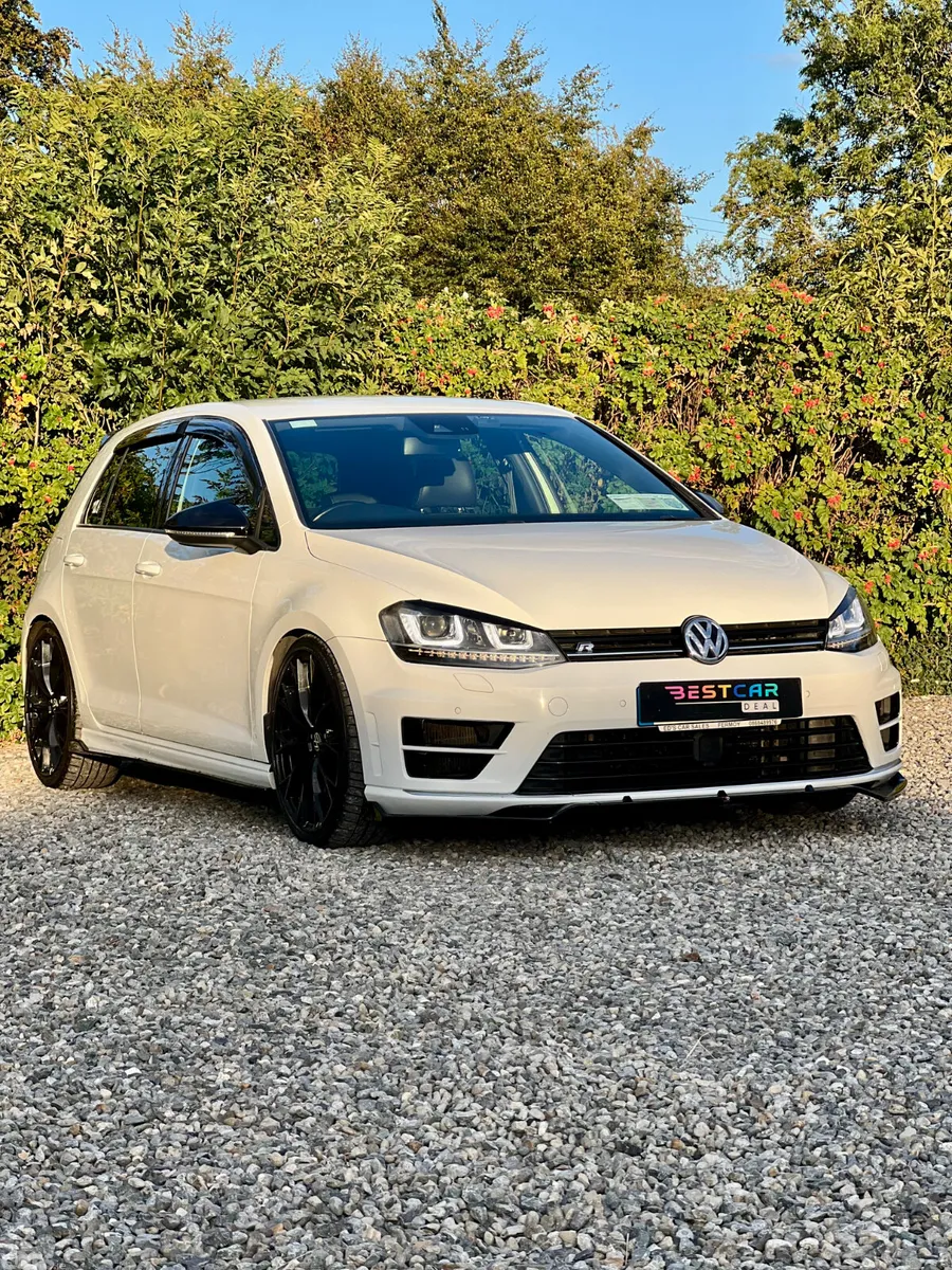 Volkswagen Golf Hatchback, Petrol, 2014, White