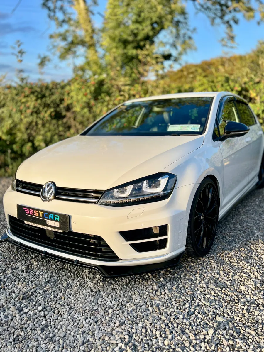Volkswagen Golf Hatchback, Petrol, 2014, White