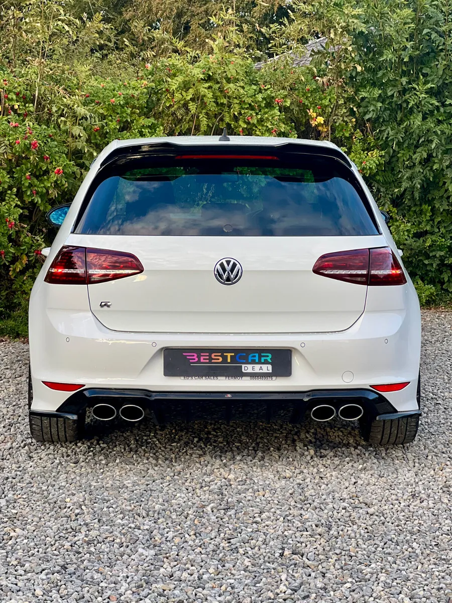 Volkswagen Golf Hatchback, Petrol, 2014, White