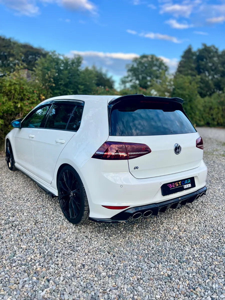 Volkswagen Golf Hatchback, Petrol, 2014, White