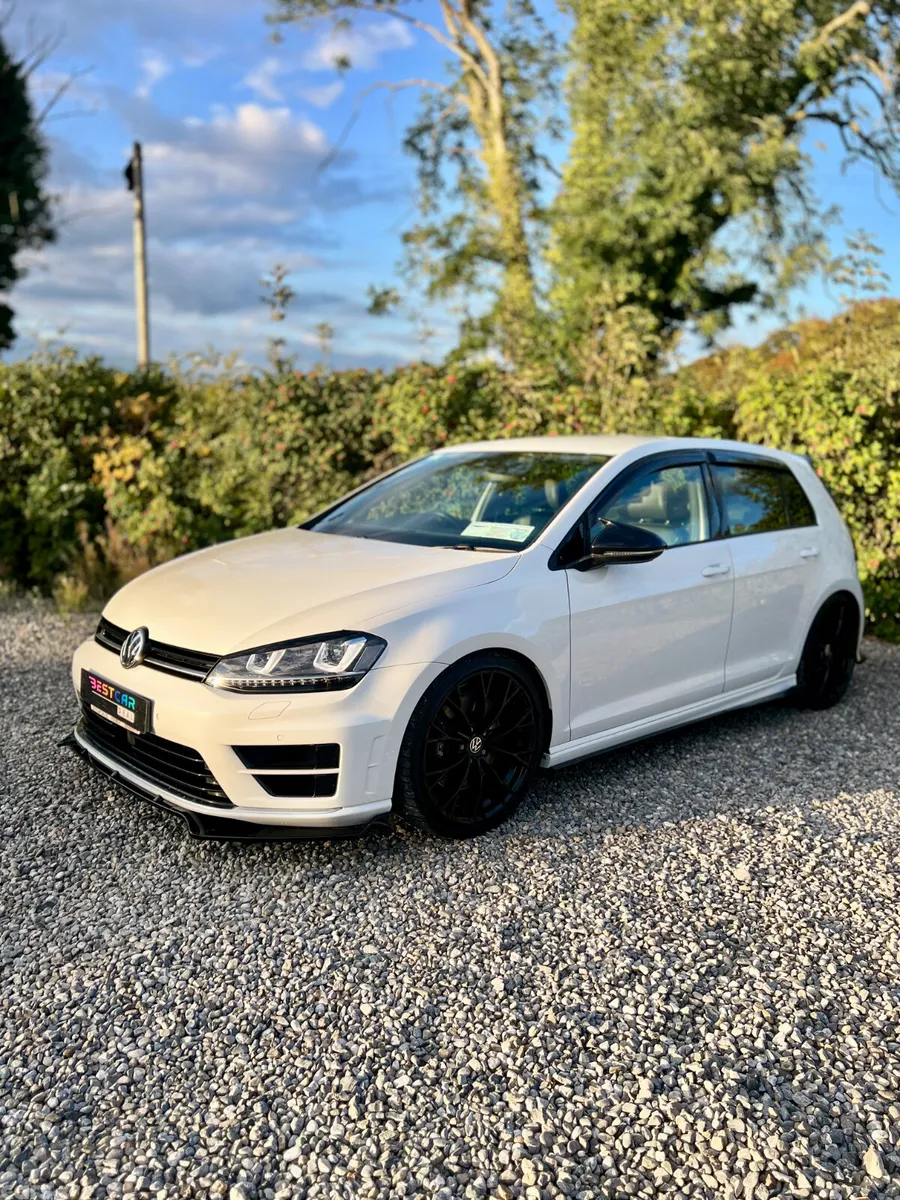Volkswagen Golf Hatchback, Petrol, 2014, White