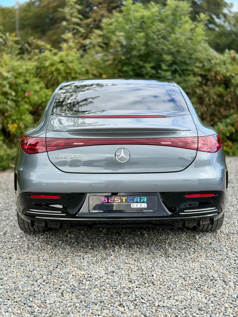 Mercedes-Benz EQE Saloon, Electric, 2023, Grey