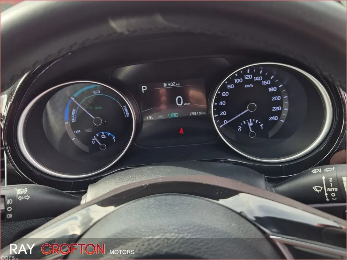 Kia Ceed Estate, Petrol Plug-in Hybrid, 2022, Red