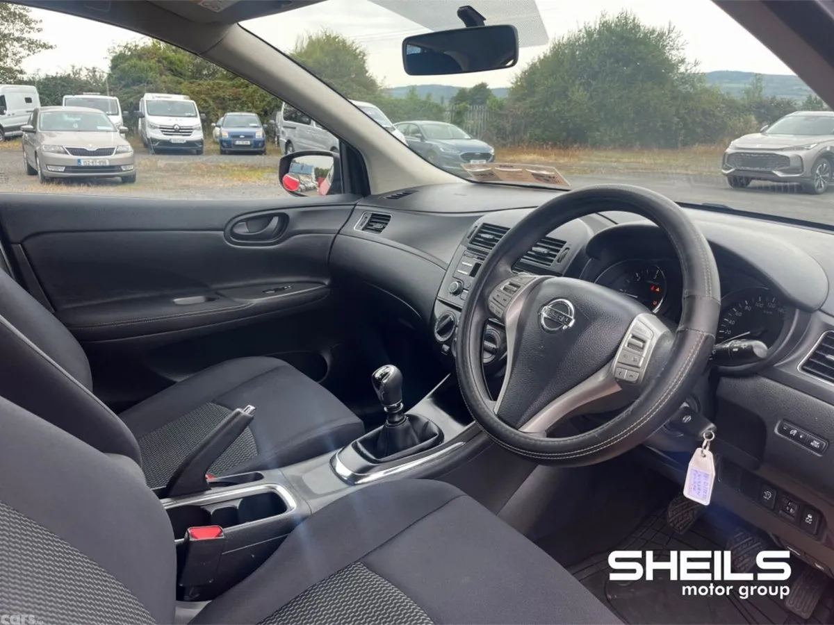 Nissan Pulsar Hatchback, Diesel, 2018, Red