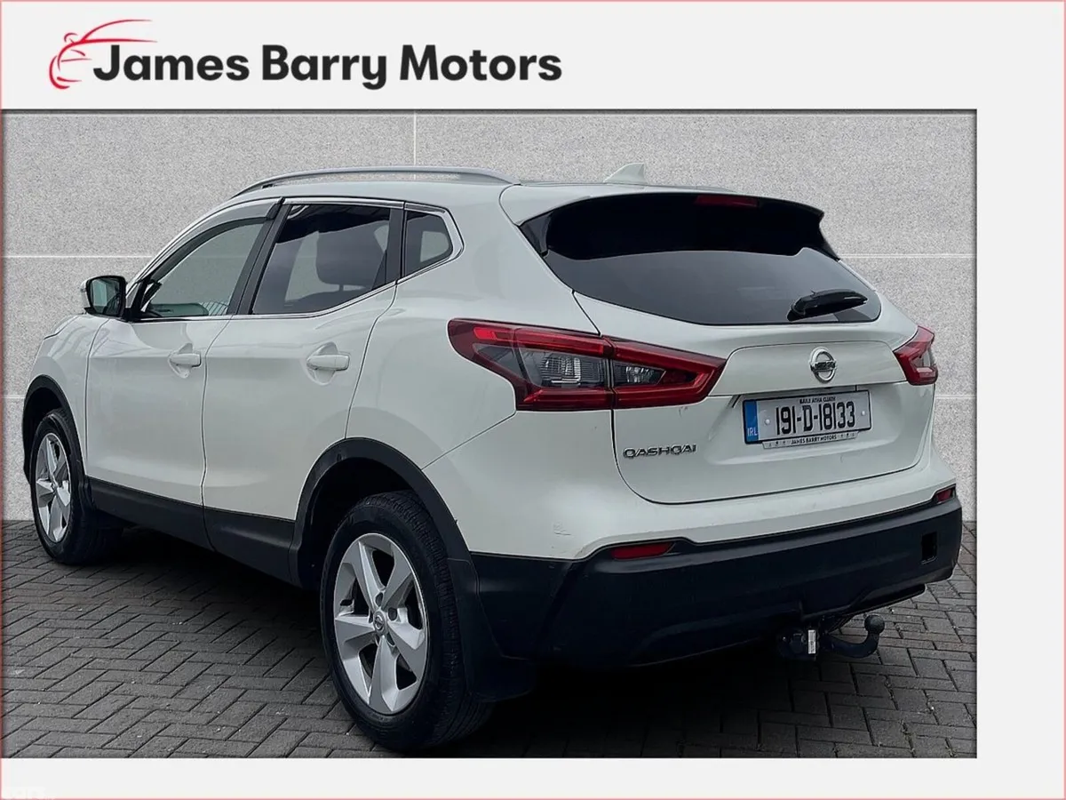 Nissan Qashqai MPV, Diesel, 2019, White