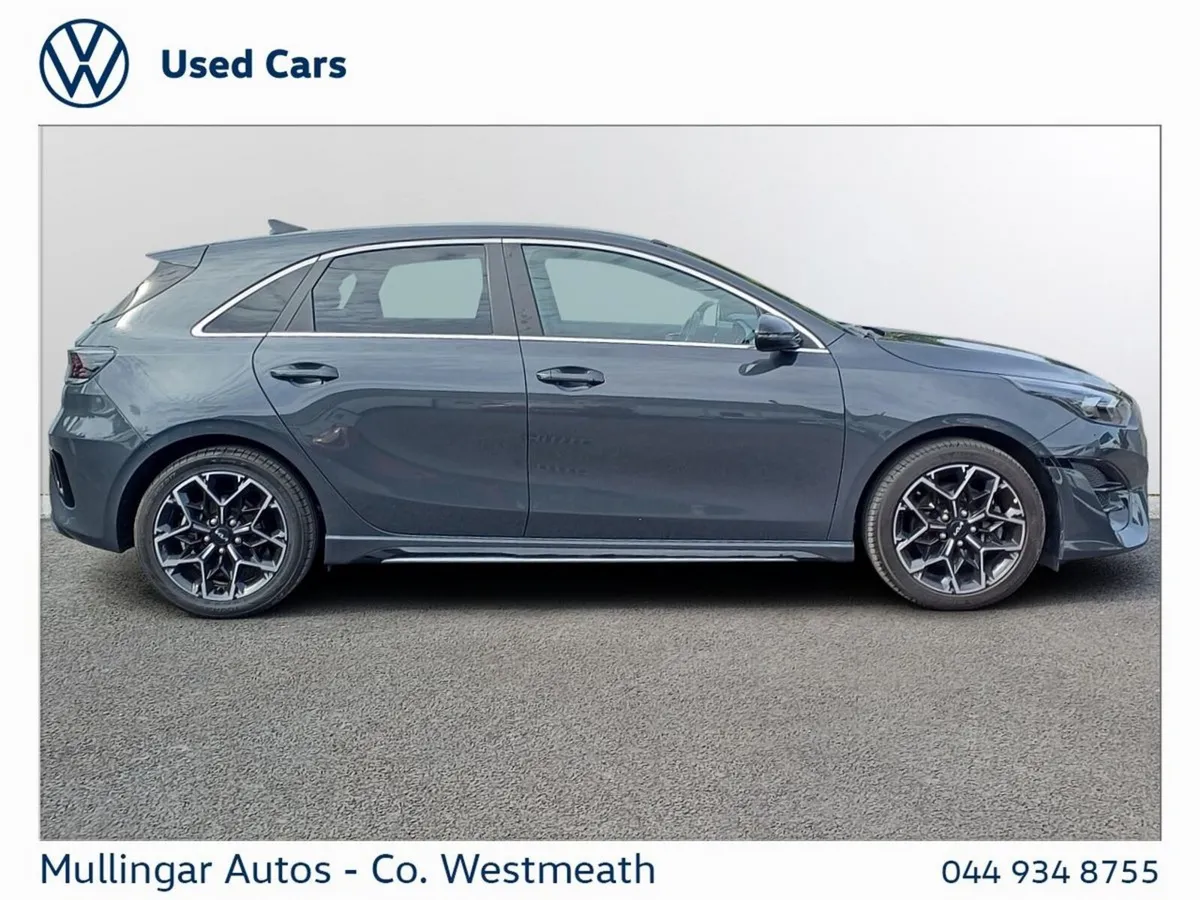 Kia Ceed Hatchback, Petrol, 2023, Grey