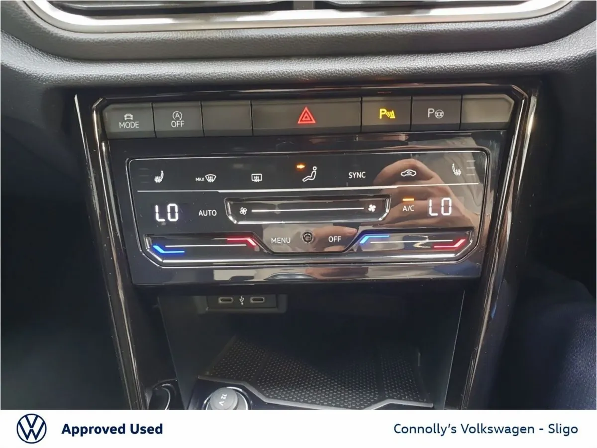 Volkswagen T-Roc SUV, Diesel, 2022, Blue