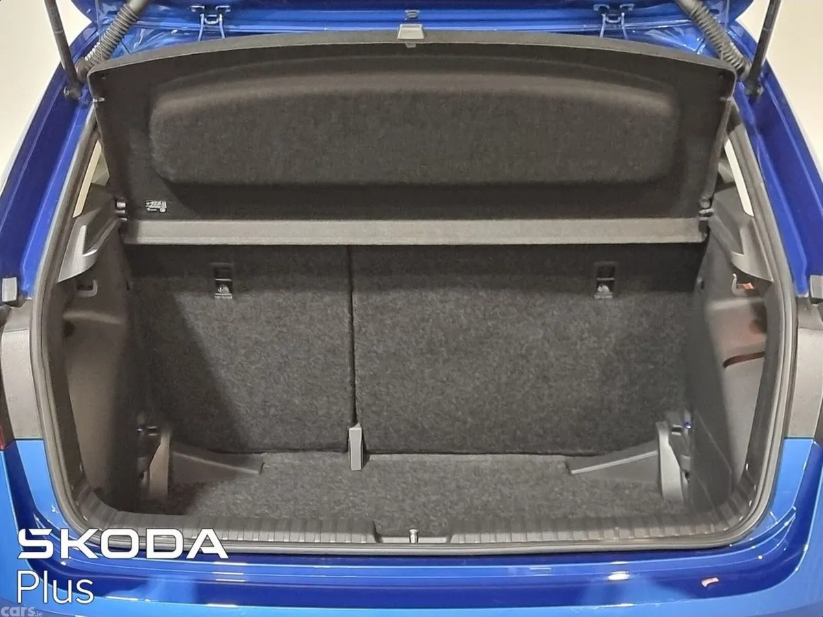 Skoda Fabia Hatchback, Petrol, 2026, Blue