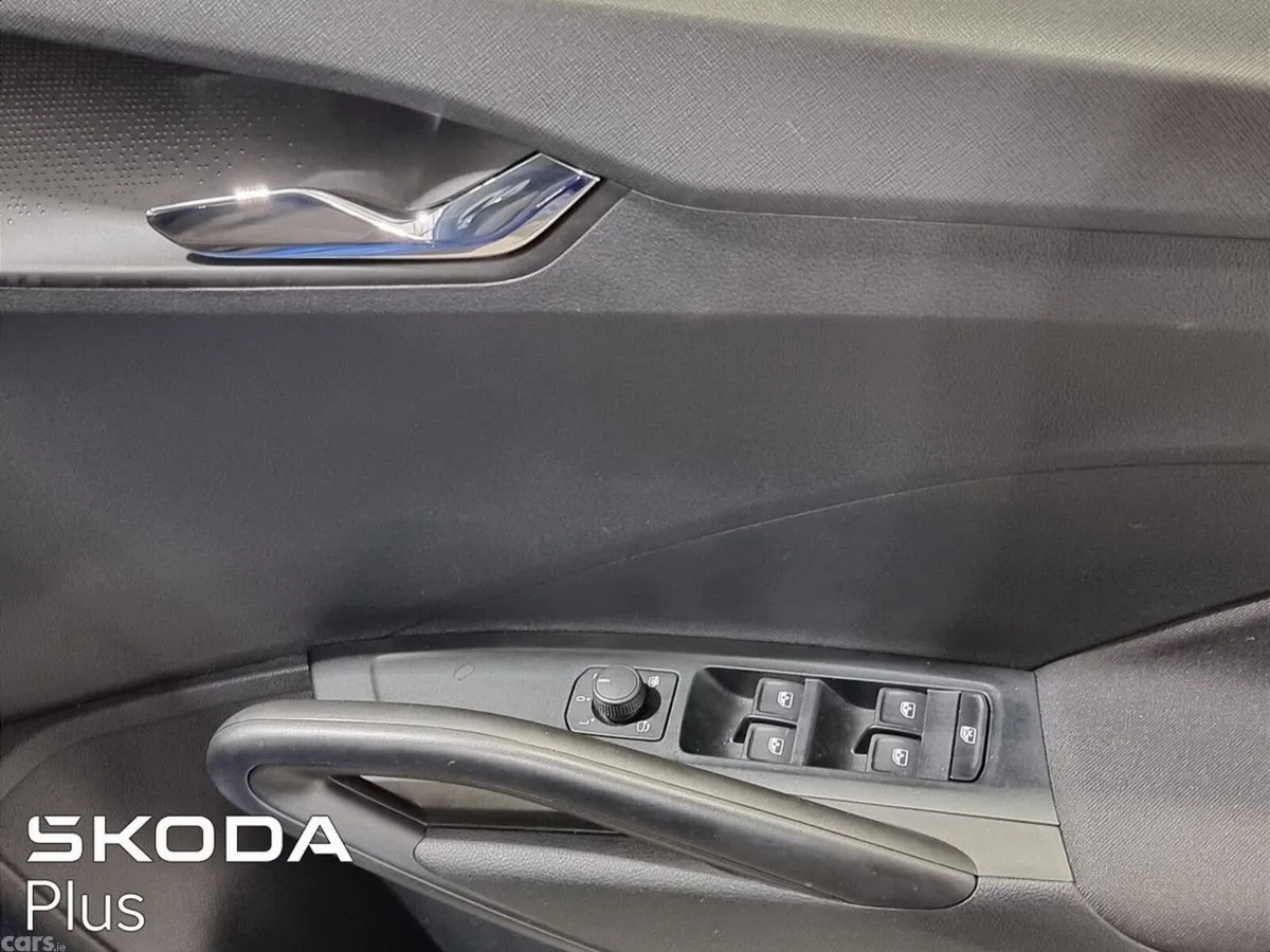 Skoda Fabia Hatchback, Petrol, 2026, Blue
