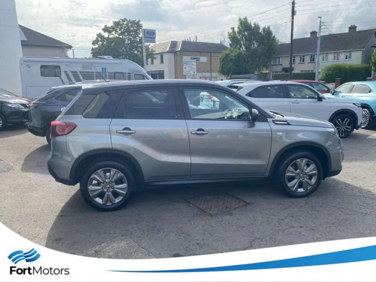 Suzuki Vitara Hatchback, Petrol Hybrid, 2024, Grey