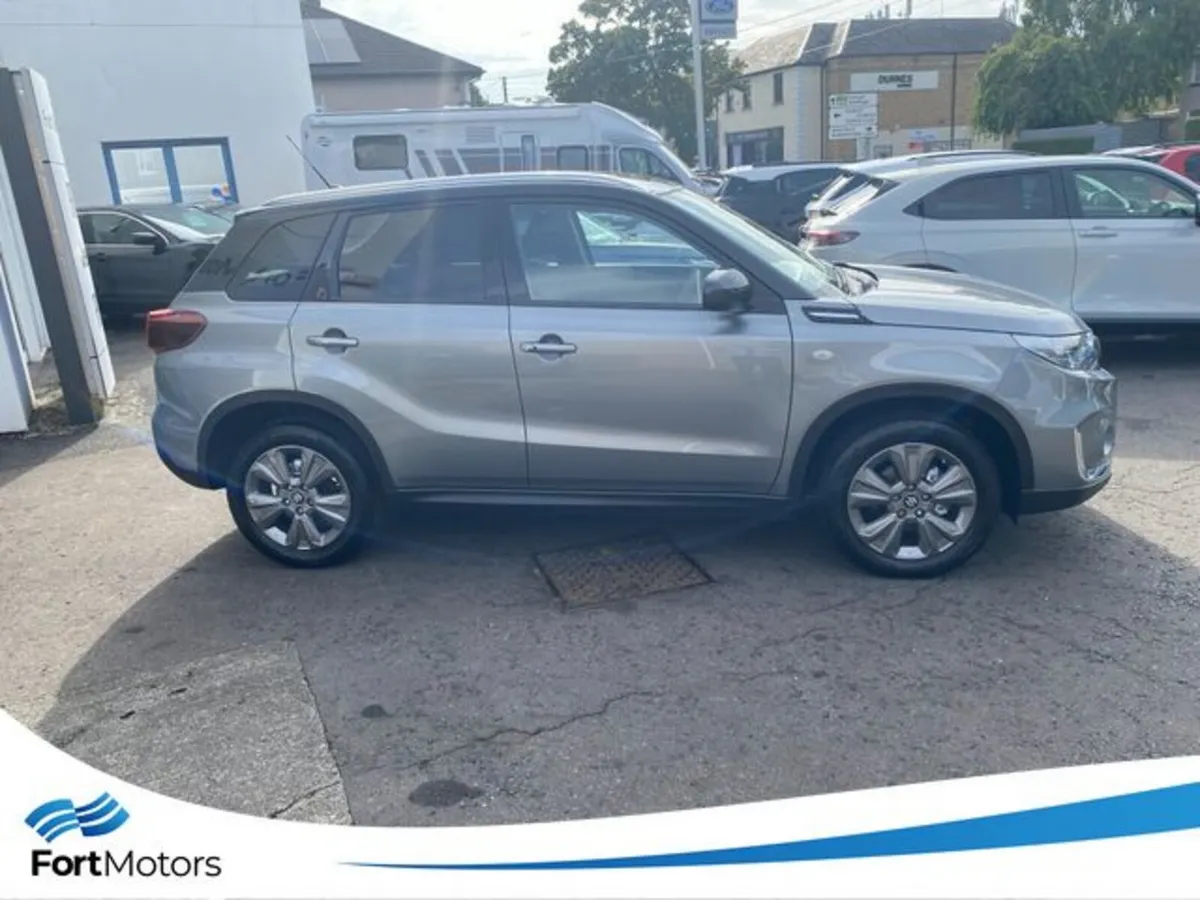 Suzuki Vitara Hatchback, Petrol Hybrid, 2024, Grey