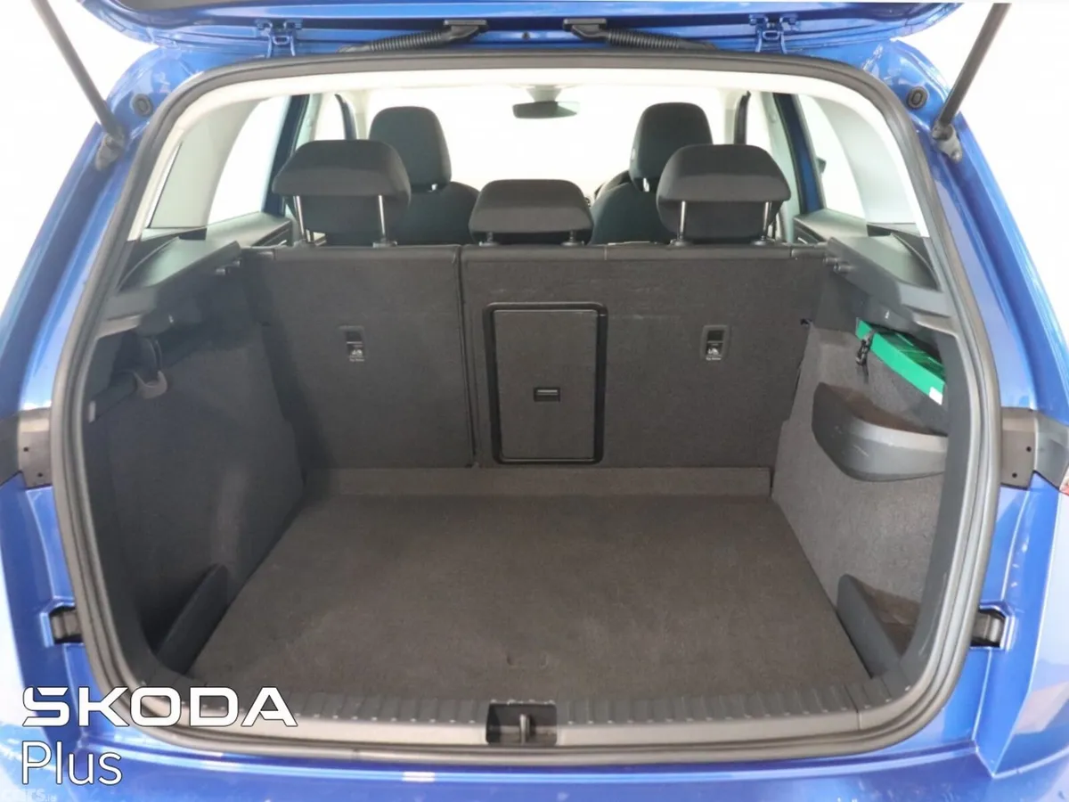 Skoda Karoq Estate/Jeep, Petrol, 2024, Blue