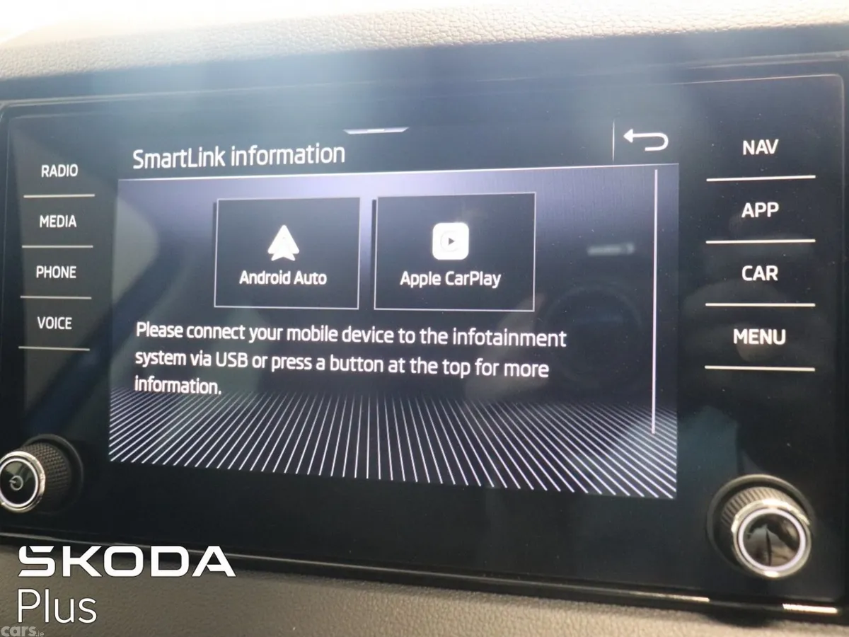 Skoda Karoq Estate/Jeep, Petrol, 2024, Blue