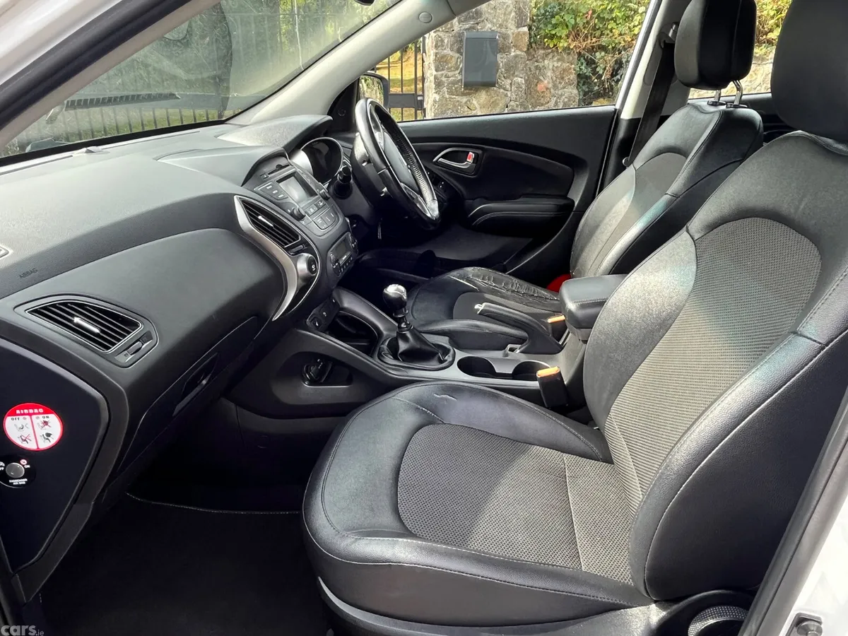 Hyundai ix35 SUV, Diesel, 2015, White