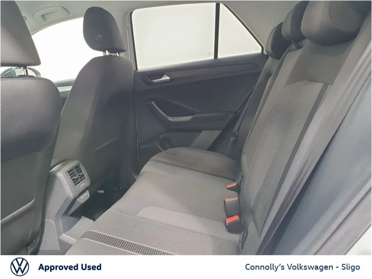 Volkswagen T-Roc SUV, Diesel, 2024, White