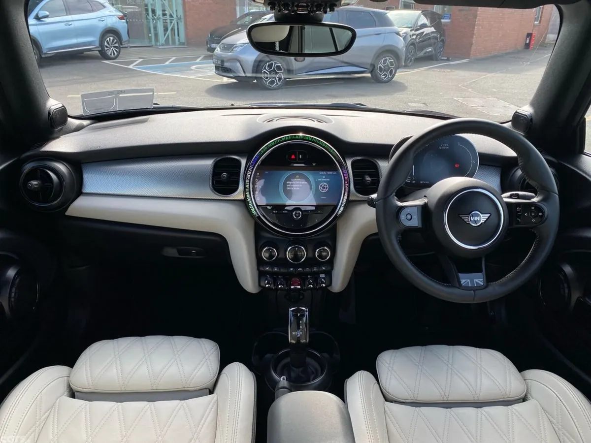 Mini Cooper Convertible, Petrol, 2024, Blue