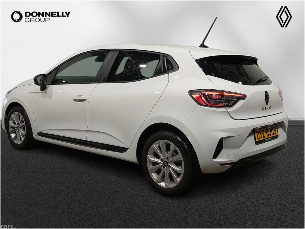 Renault Clio Hatchback, Petrol, 2026, White