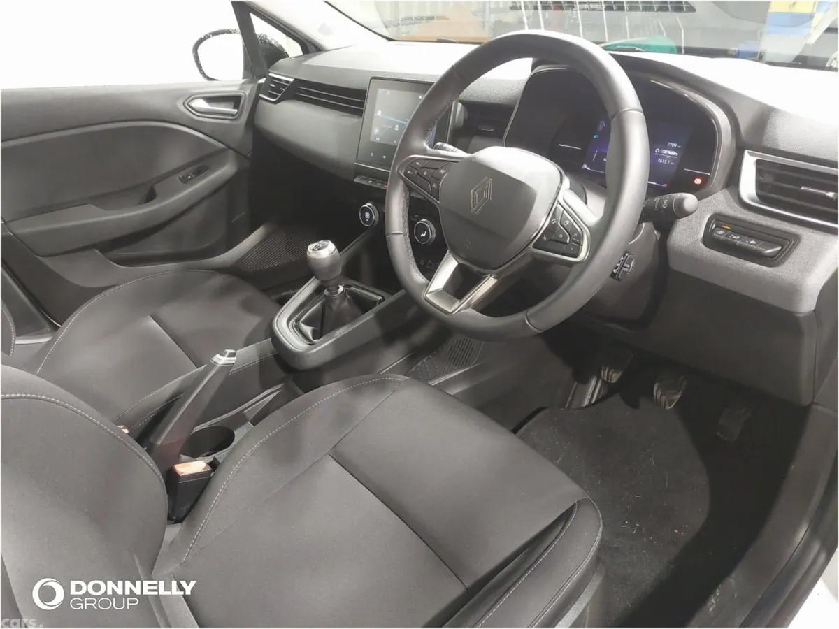 Renault Clio Hatchback, Petrol, 2026, White