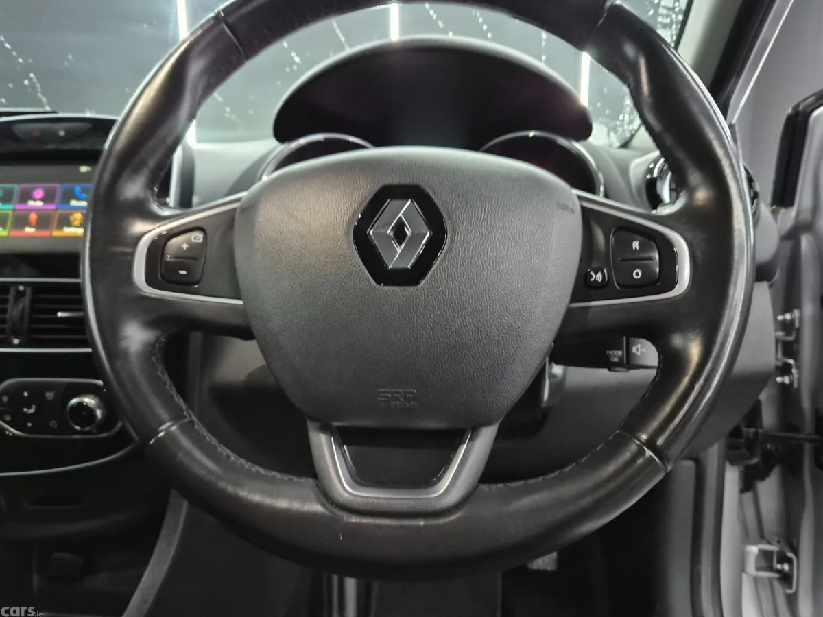 Renault Clio Hatchback, Petrol, 2018, Grey