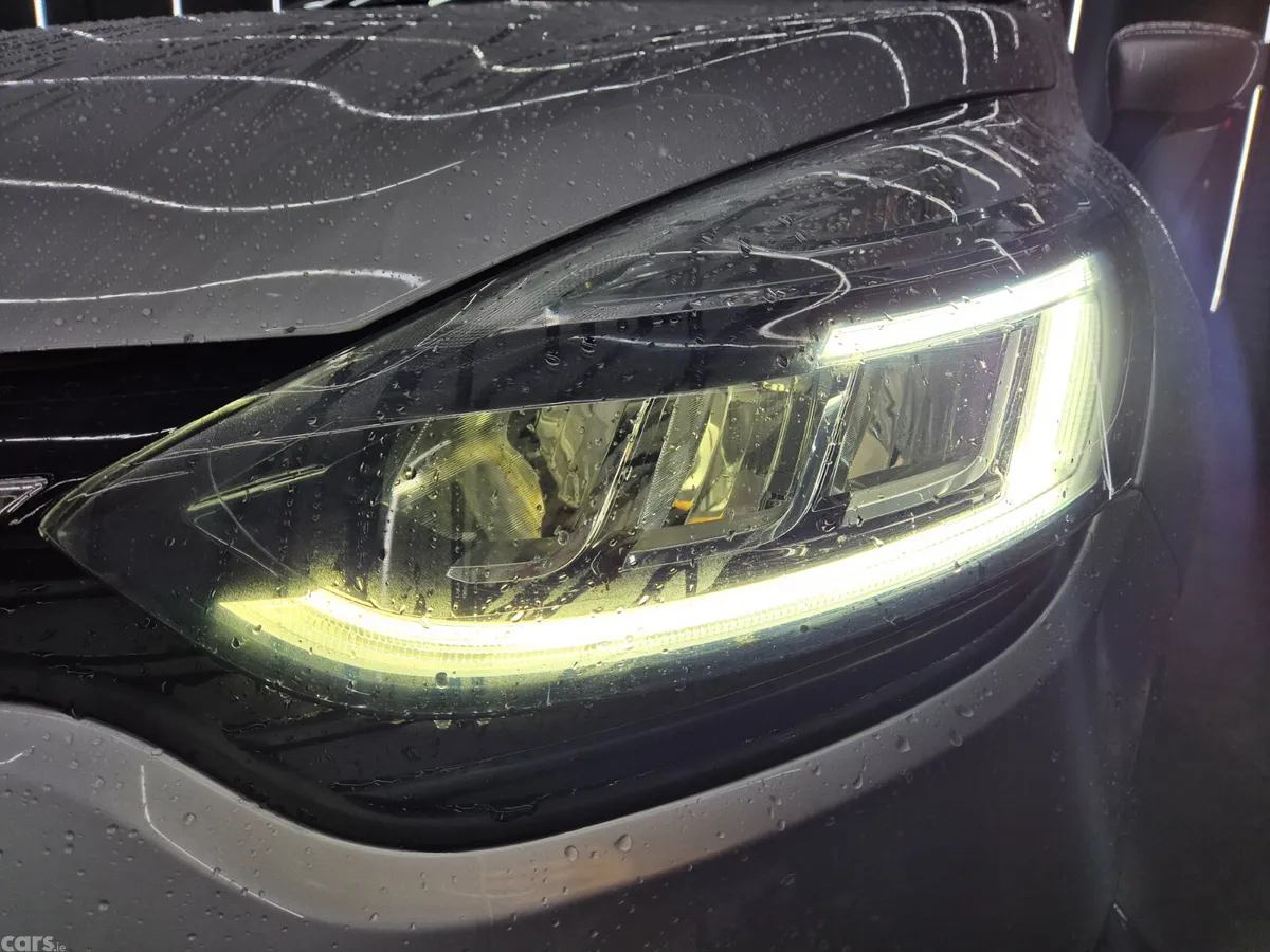 Renault Clio Hatchback, Petrol, 2018, Grey