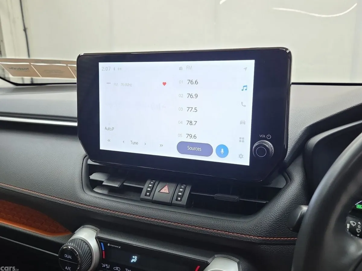 Toyota RAV4 SUV, Petrol Hybrid, 2023, Green