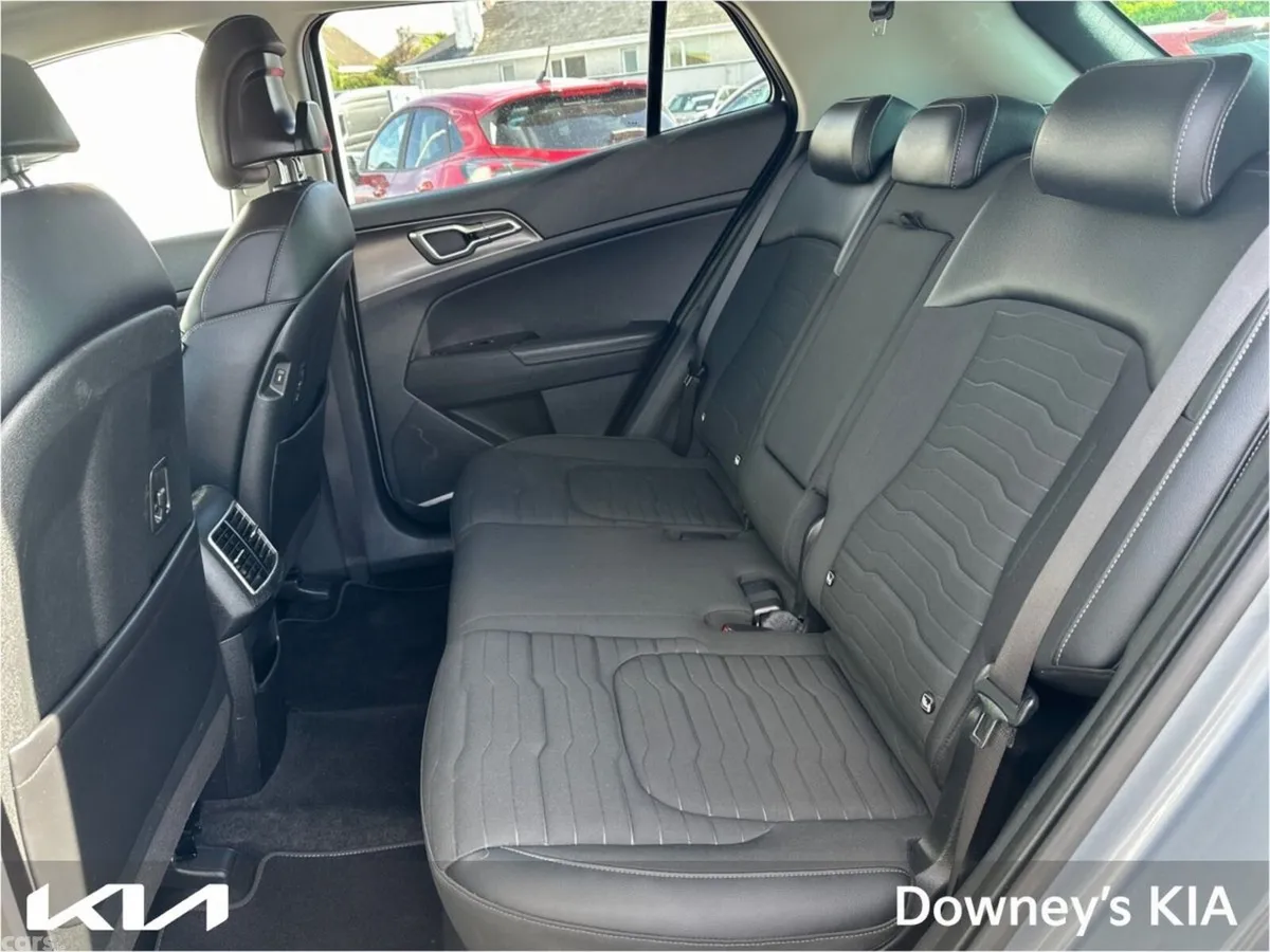 Kia Sportage SUV, Diesel, 2023, Grey