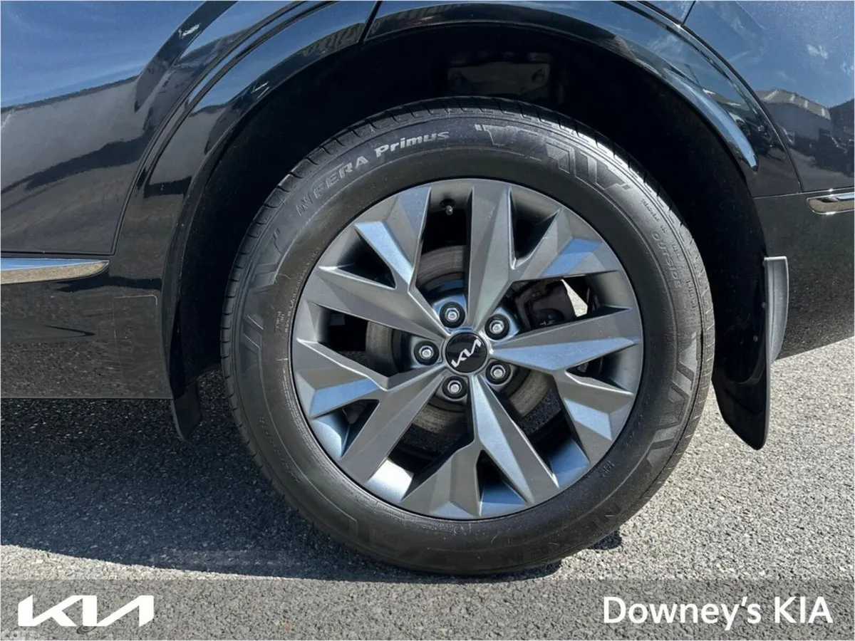 Kia Sportage SUV, Petrol Hybrid, 2024, Grey
