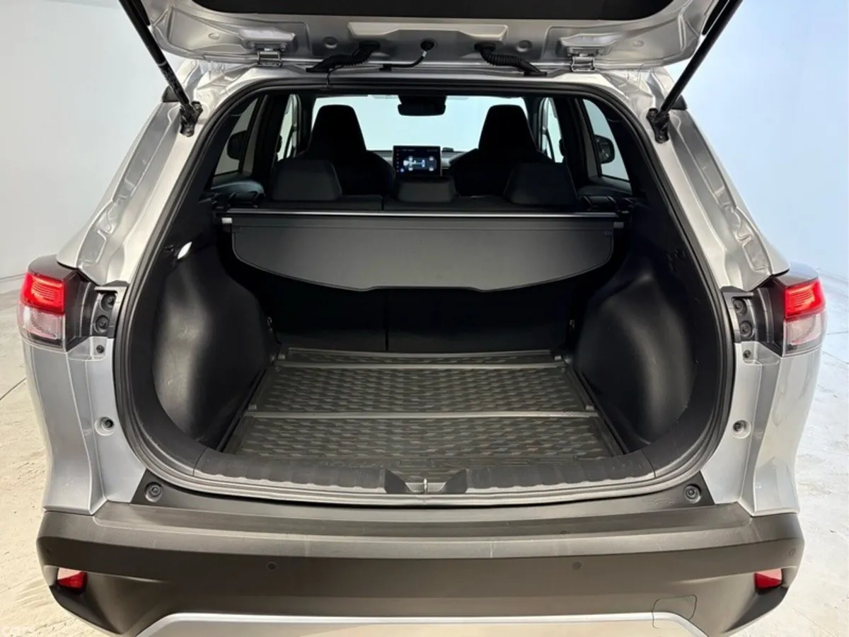 Toyota Corolla Cross SUV, Petrol Hybrid, 2023, Silver