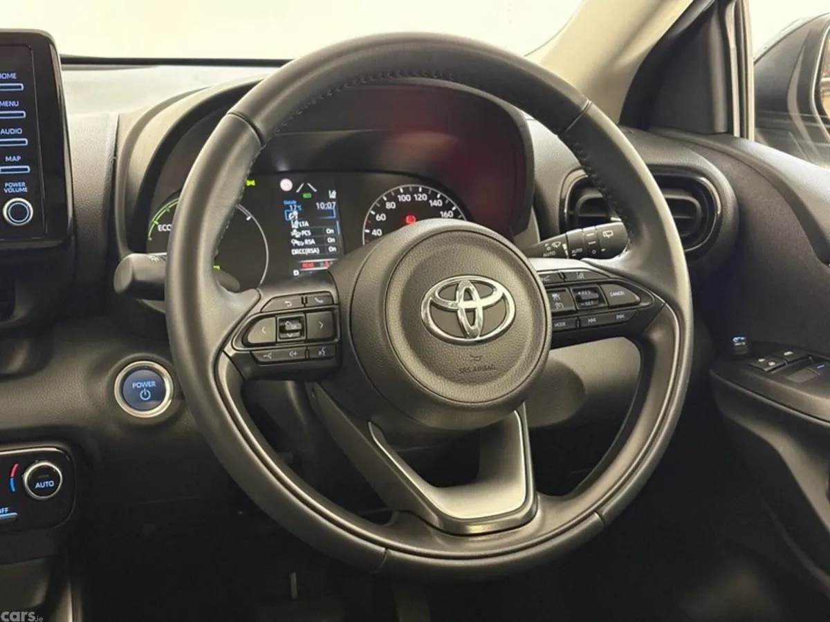 Toyota Yaris Hatchback, Petrol Hybrid, 2023, Grey