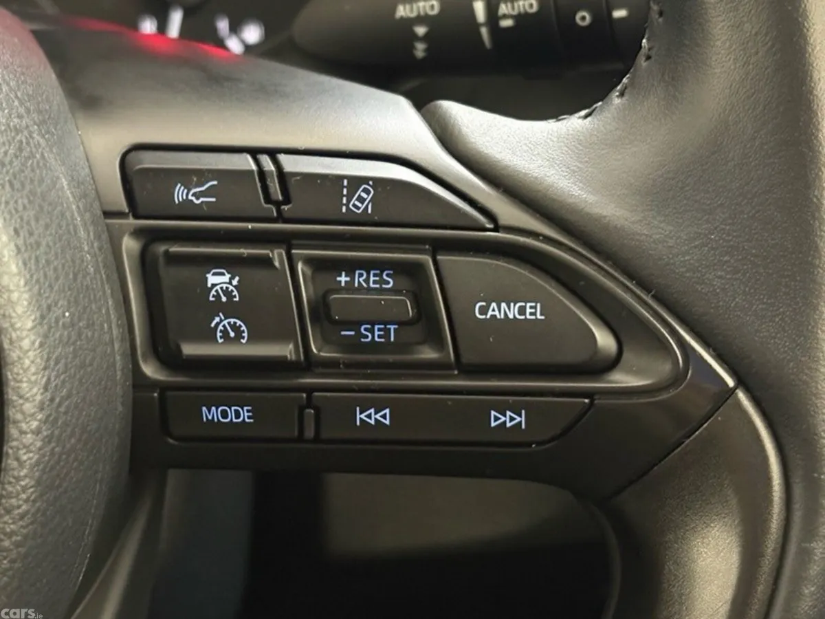 Toyota Yaris Hatchback, Petrol Hybrid, 2023, Grey
