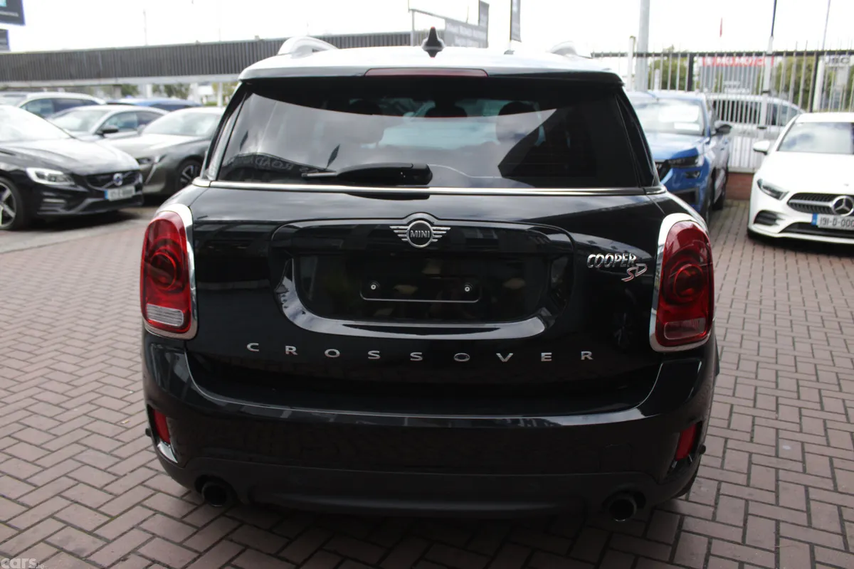 Mini Cooper Hatchback, Diesel, 2019, Black