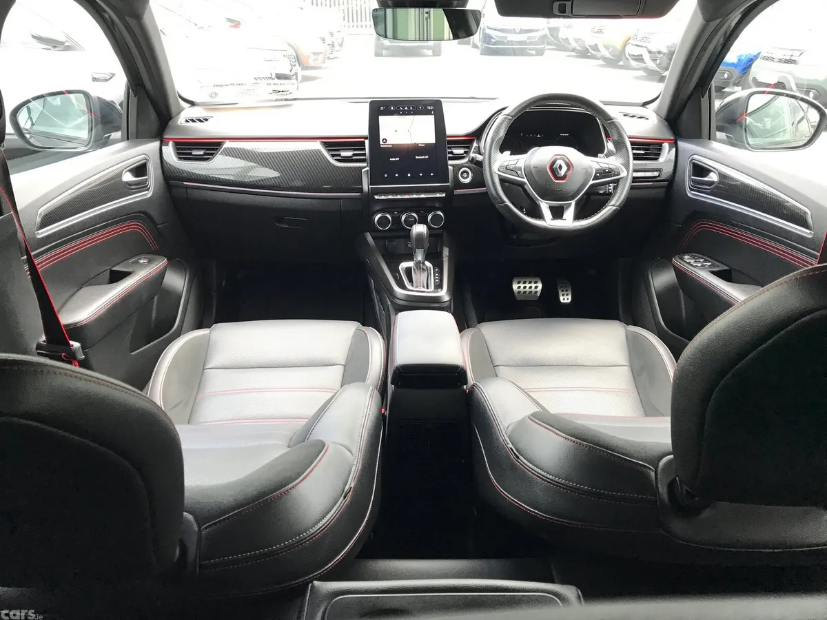 Renault Arkana Hatchback, Petrol, 2023, Black