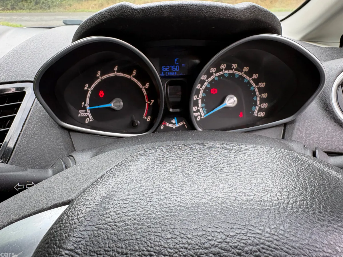 Ford Fiesta Hatchback, Petrol, 2013, Blue