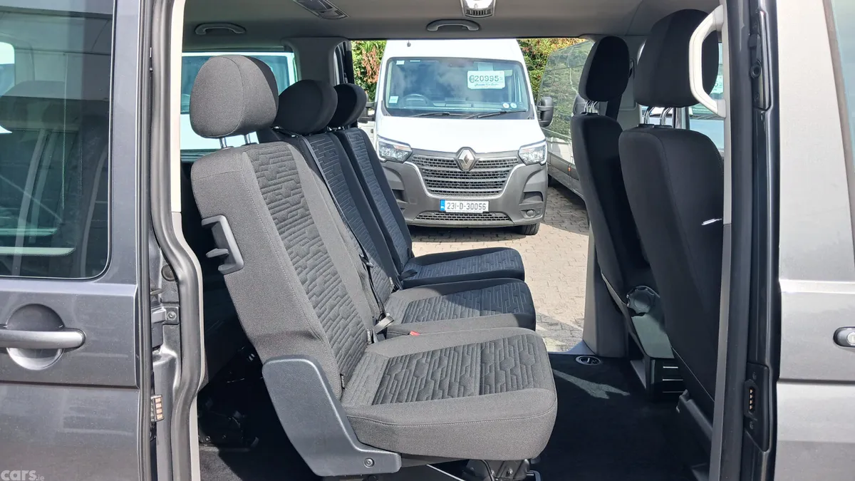 Volkswagen Transporter MPV, Diesel, 2021, Grey