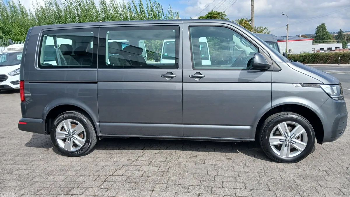 Volkswagen Transporter MPV, Diesel, 2021, Grey