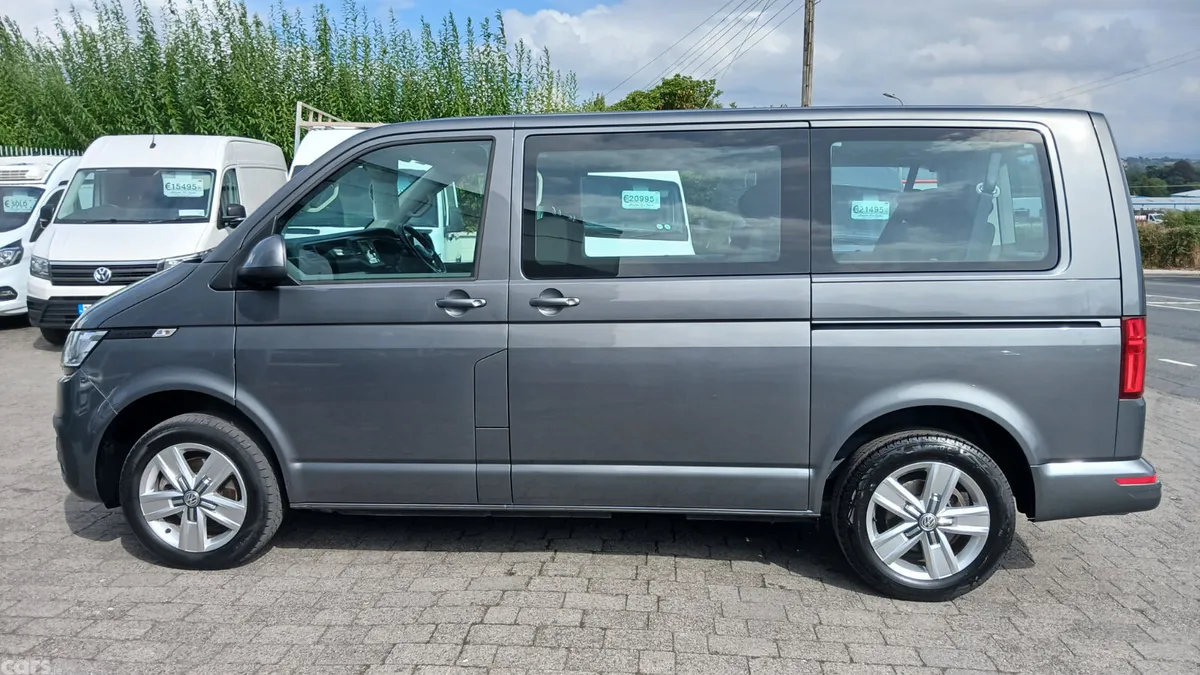 Volkswagen Transporter MPV, Diesel, 2021, Grey
