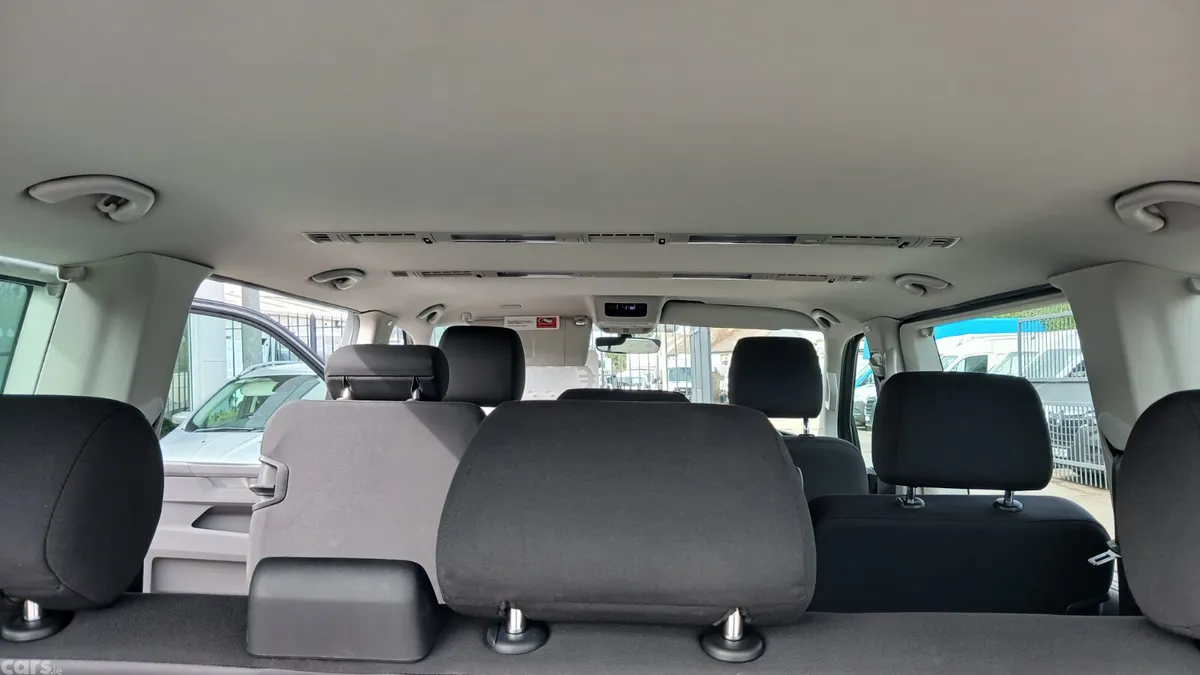 Volkswagen Transporter MPV, Diesel, 2021, Grey
