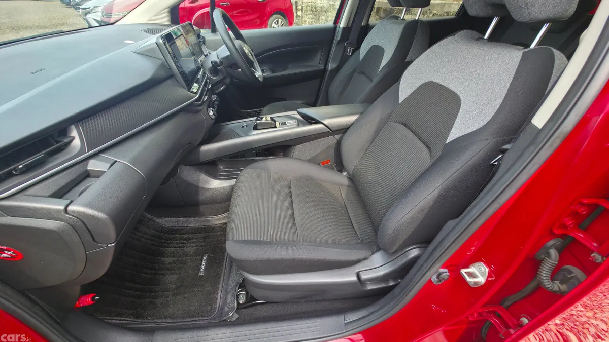 Nissan Note Hatchback, Petrol Hybrid, 2022, Red