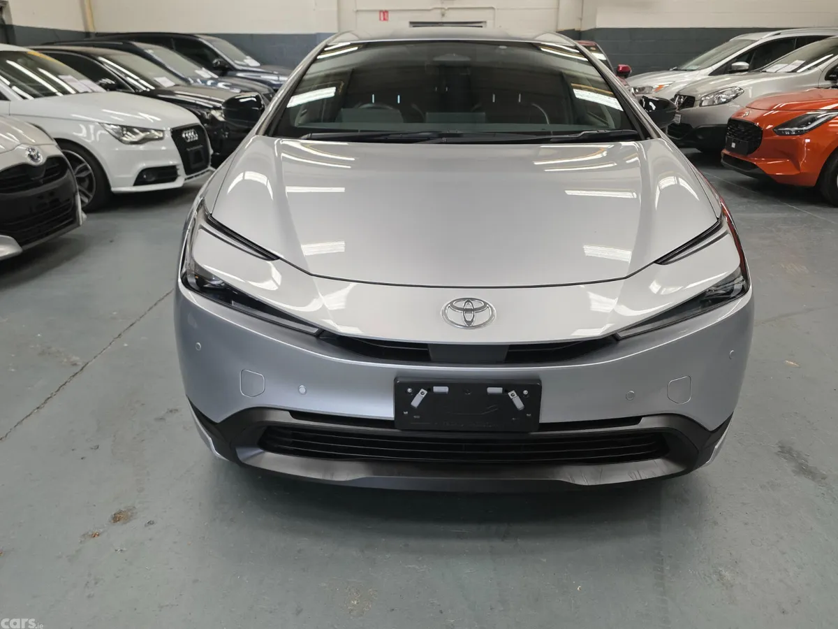 Toyota Prius Hatchback, Petrol Hybrid, 2023, Silver