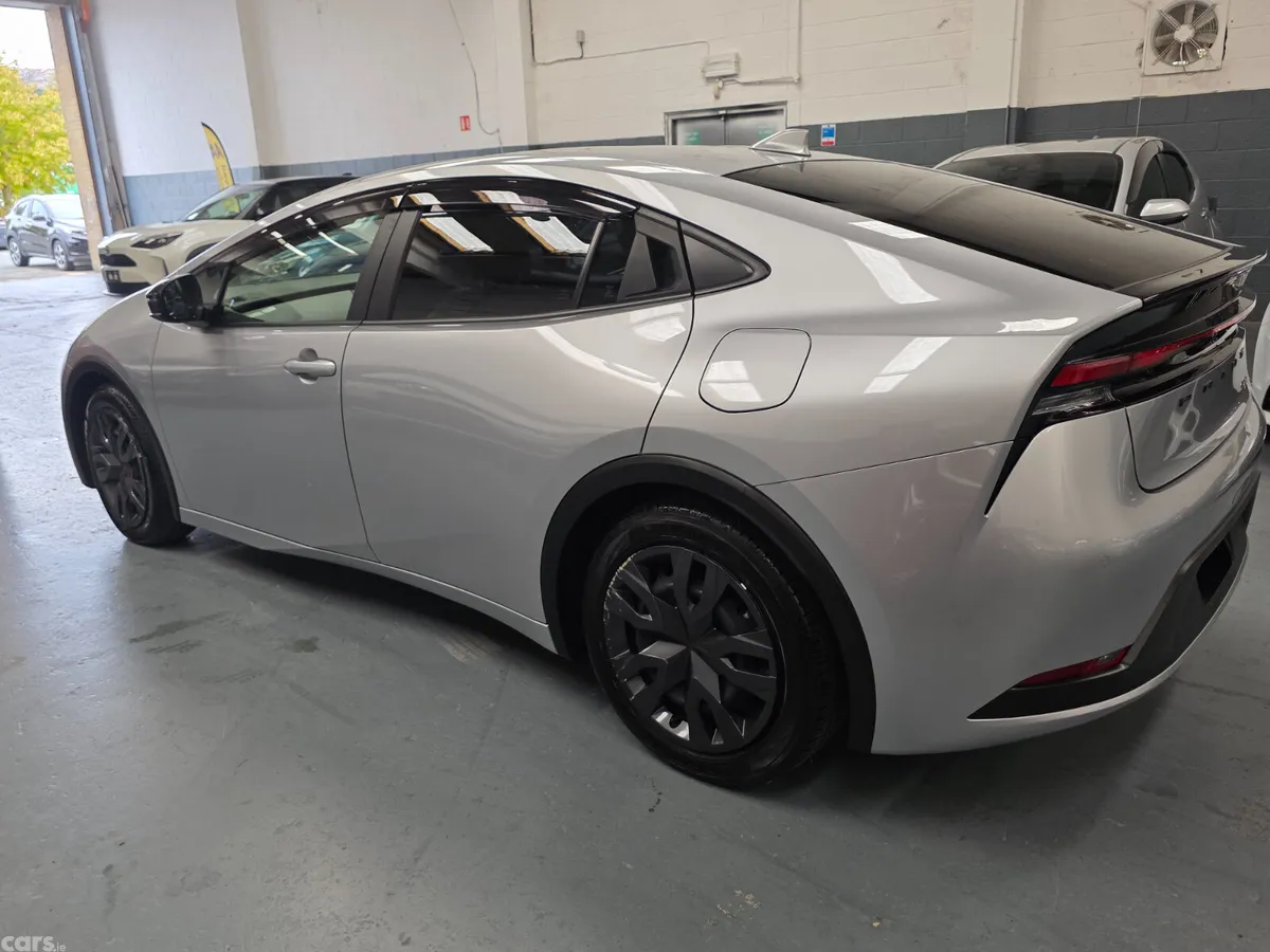 Toyota Prius Hatchback, Petrol Hybrid, 2023, Silver
