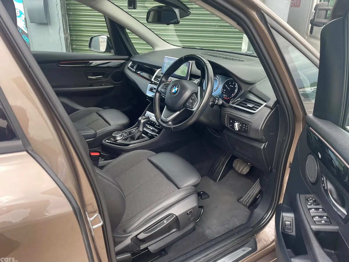 BMW 2-Series Hatchback, Diesel, 2018, Brown