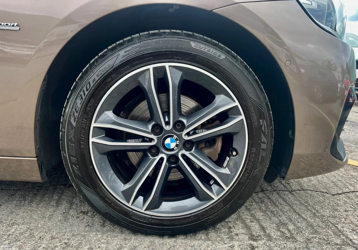 BMW 2-Series Hatchback, Diesel, 2018, Brown