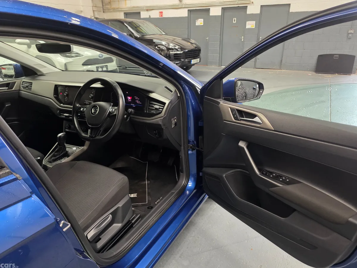 Volkswagen Polo Hatchback, Petrol, 2021, Blue
