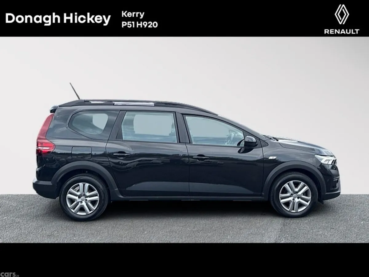 Dacia Jogger MPV, Petrol, 2023, Black