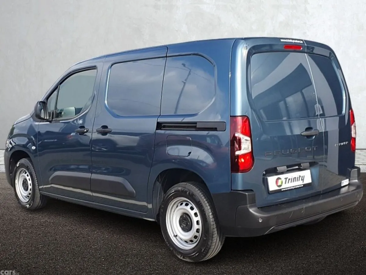Peugeot Partner MPV, Diesel, 2026, Blue