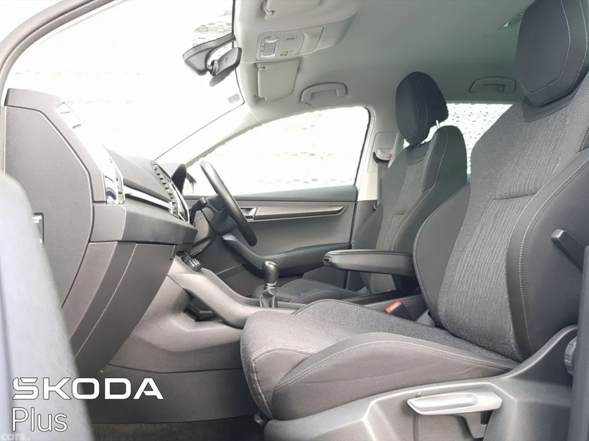 Skoda Karoq Estate, Diesel, 2021, White