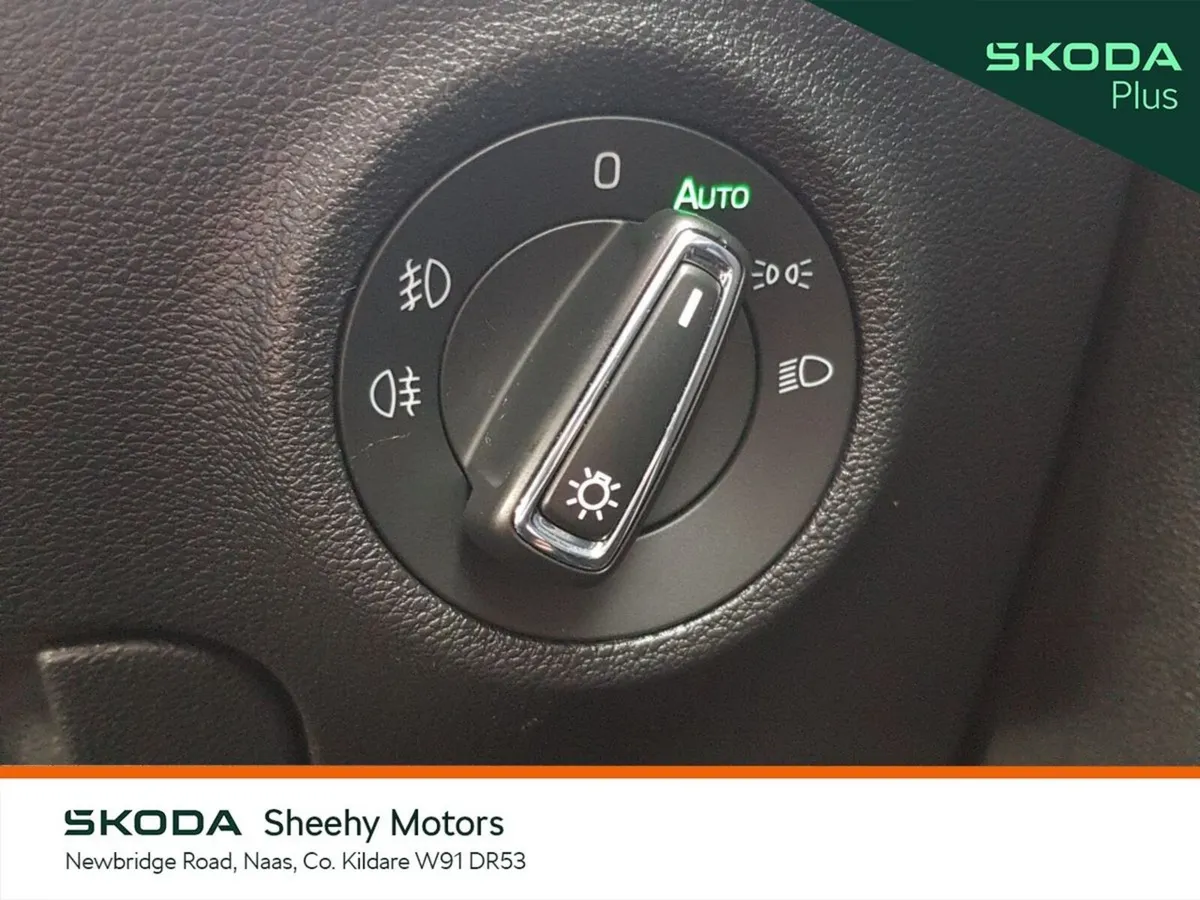 Skoda Karoq Estate, Diesel, 2021, White