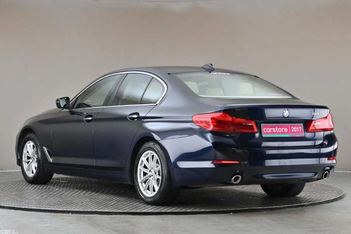 BMW 5-Series Saloon, Diesel, 2017, Blue
