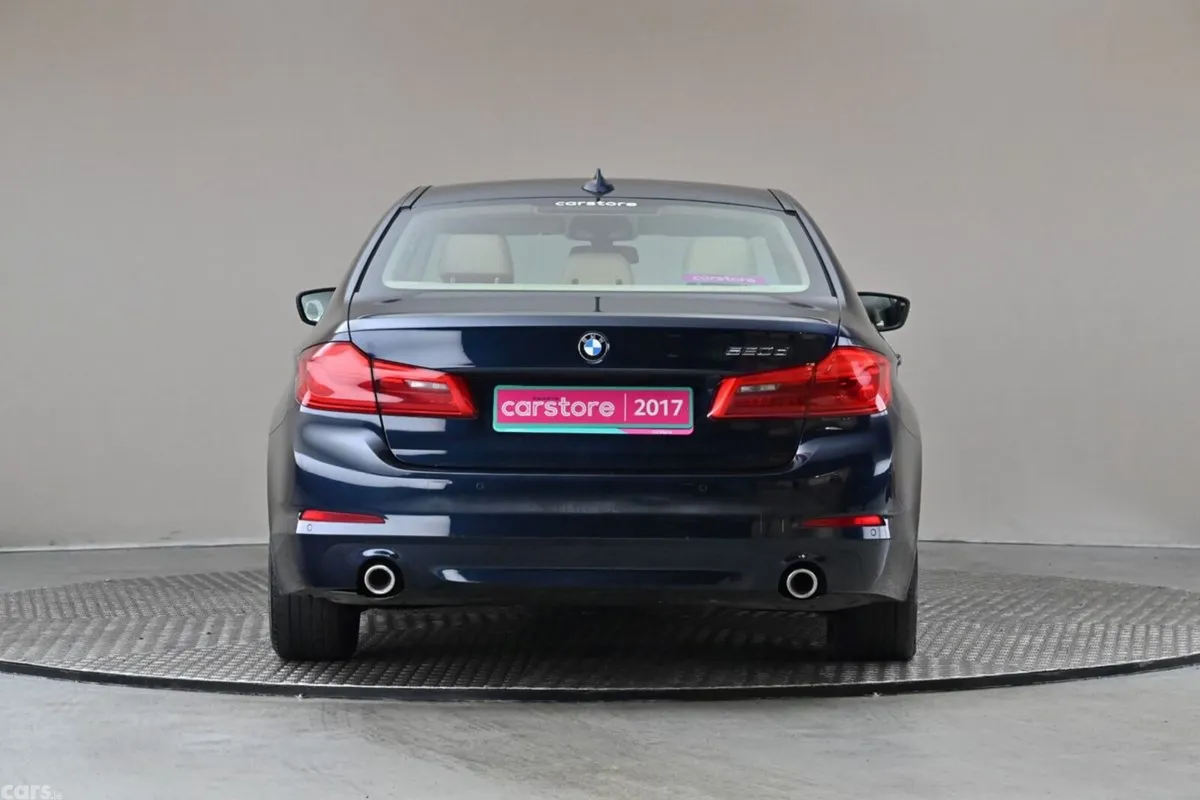 BMW 5-Series Saloon, Diesel, 2017, Blue